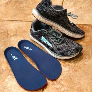 Altra women running shoes size 9